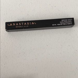 Anastasia Brow Wiz skinny brow pencil